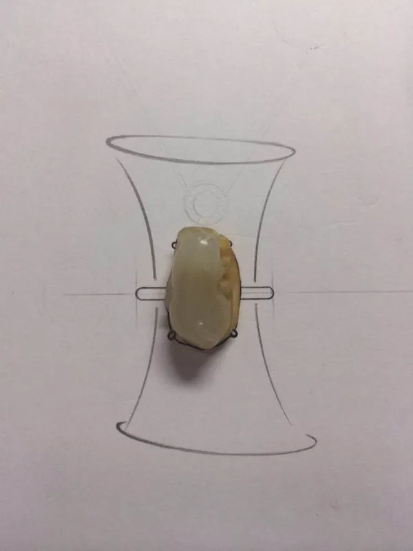 Beeswax Amber Ring — sketch