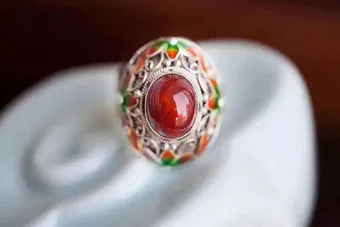 Nanhong Agate Filigree Ring