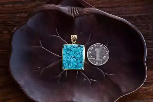 Turquoise Necklace — detail